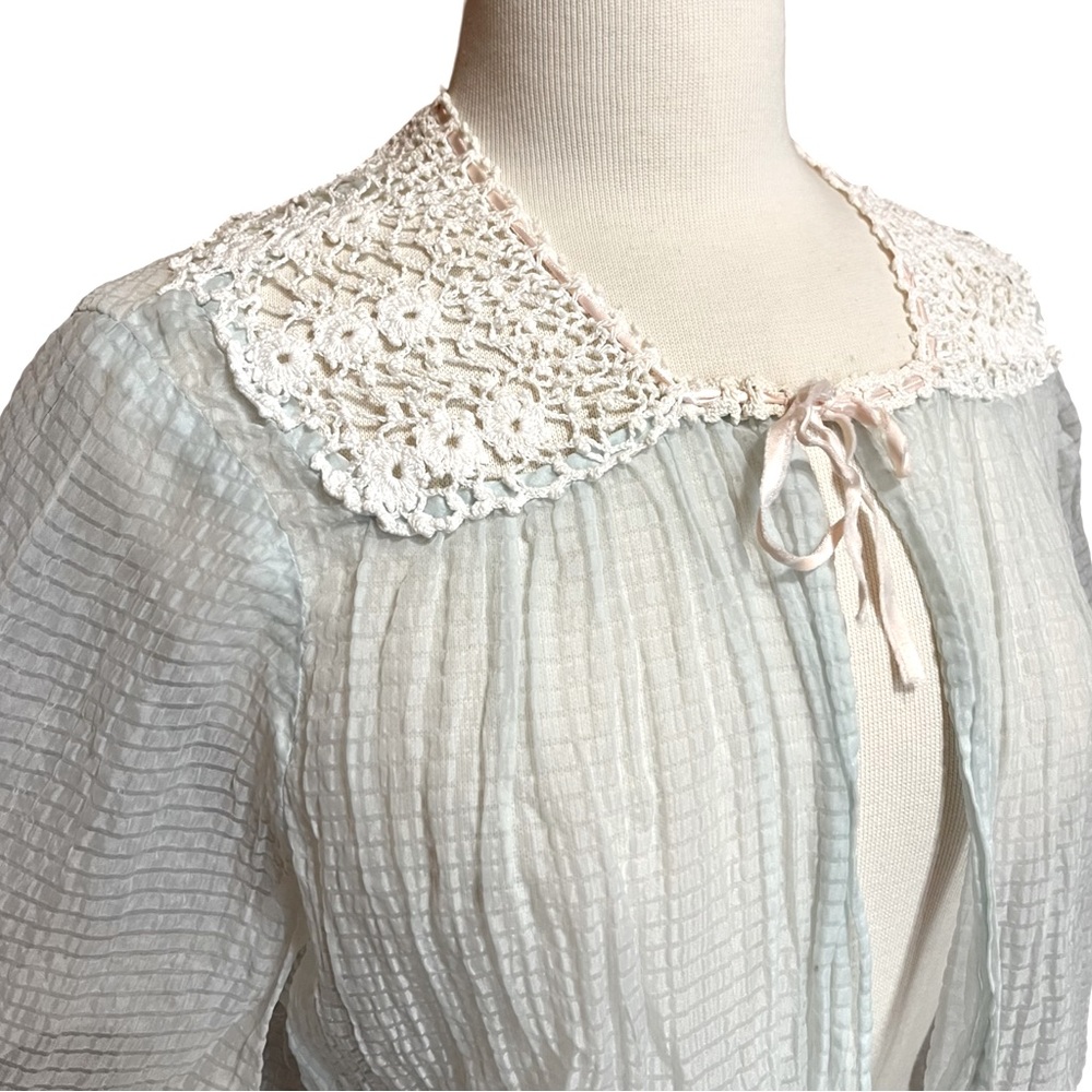 Beautiful Icy Blue Short Sleeve Sheer Night / Lounge Jacket & White Crochet Yoke